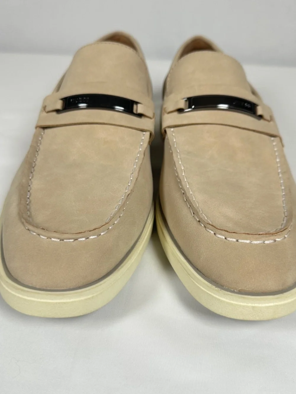 Guess quido light
